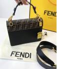 Сумка Fendi Kan I Logo Mania Bag