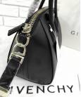 Сумка Givenchy Antigona Mini Bag
