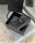 Сумка Saint Laurent Le 5 À 7 Leather Shoulder Bag