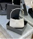 Сумка Saint Laurent Le 5 À 7 Leather Shoulder Bag White