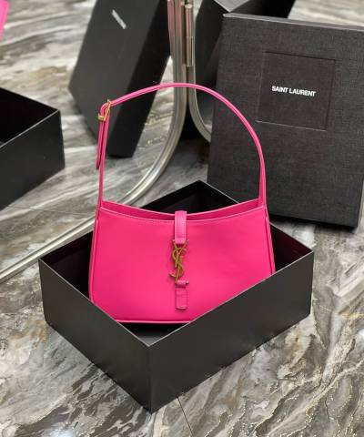 Сумка Saint Laurent Le 5 À 7 Leather Shoulder Bag Fuchsia